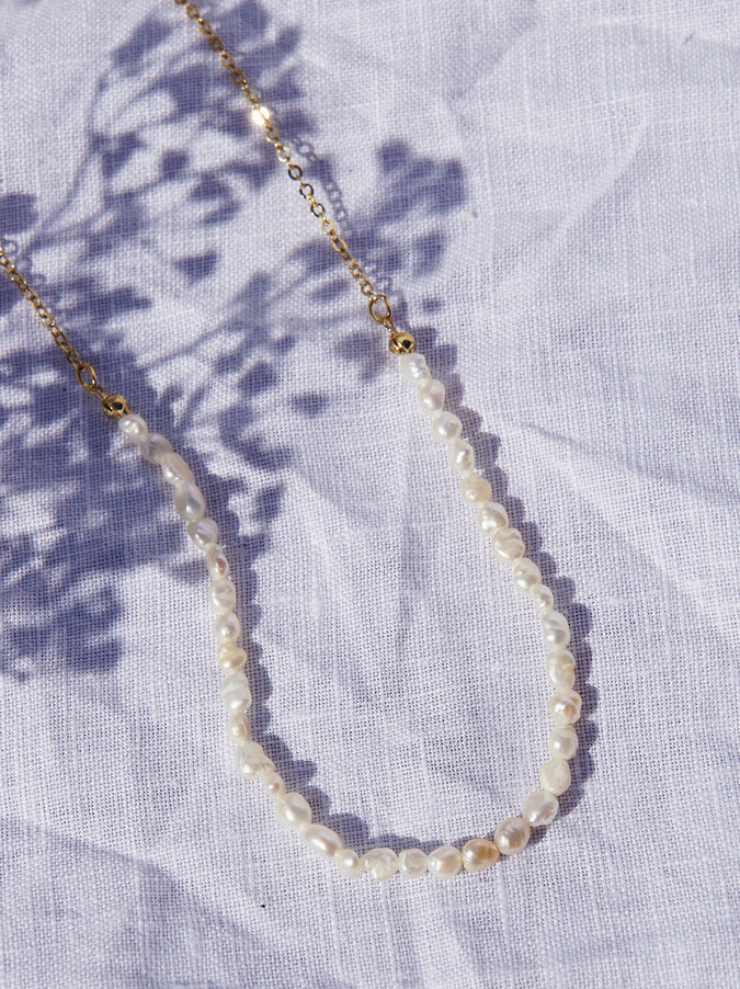Gold and Pearl Necklace Set